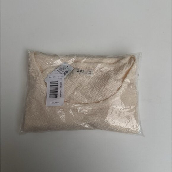 Maurices 24/7 Textured Kennedy Crew Neck Tee Ecru Beige Soft Size M - Picture 3 of 5